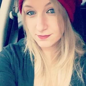 Meet your Posher, Alyssa